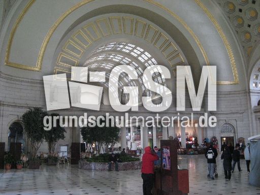 116 Eingangshalle.JPG